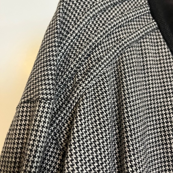 Adidas Jacket - Picture 4 of 5